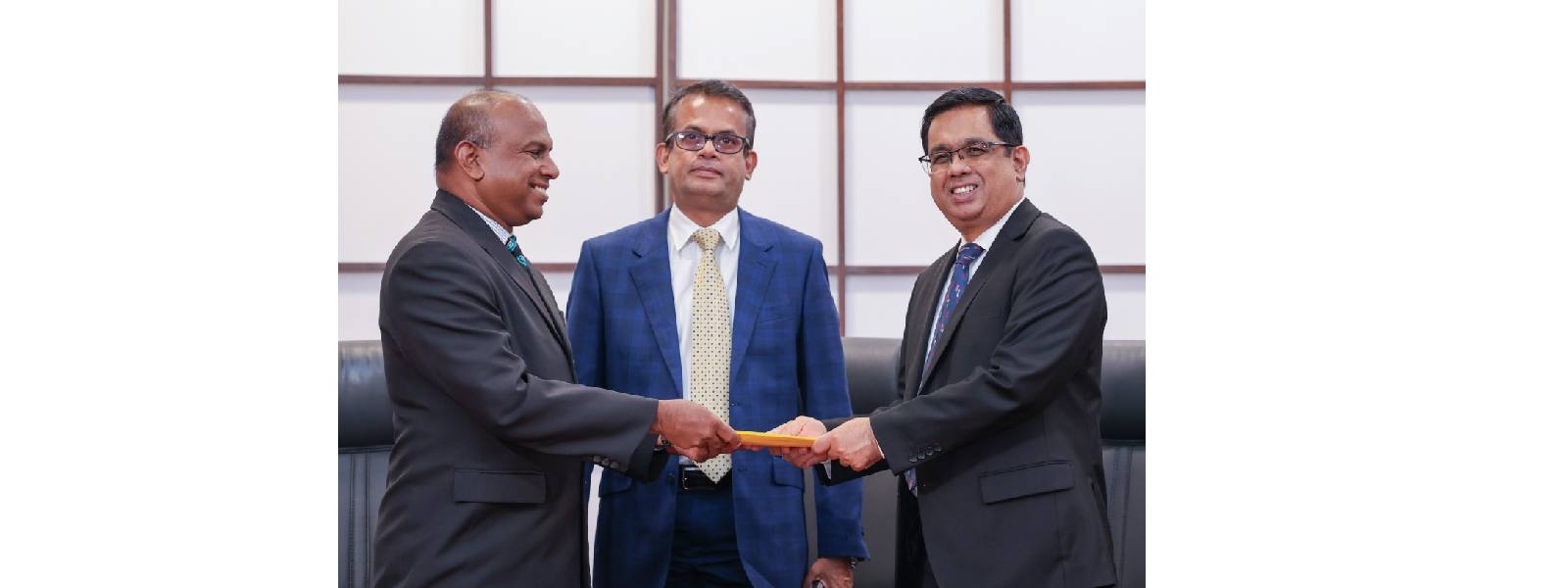 අලි දුම්රියෙහි ගැටීම වැළැක්වීමට තාක්ෂණික විසඳුම්?